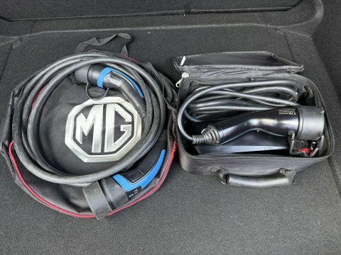 MG MG4 150Kw Trophy Ev Long Range 64Kwh Red #17