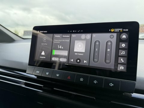 MG MG4 150Kw Trophy Ev Long Range 64Kwh Red #30