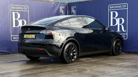 Tesla Model Y Dual Motor Long Black #3