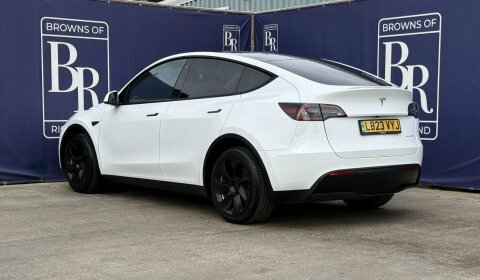 Tesla Model Y Dual Motor Long White #6