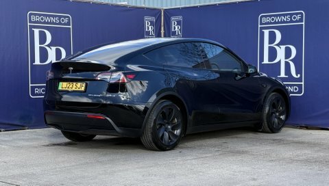 Tesla Model Y Dual Motor Long Black #4