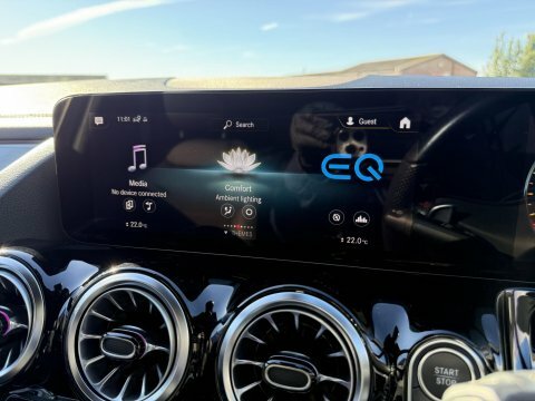 Mercedes-Benz EQA Amg Line Black #36