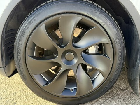 Tesla Model Y Dual Motor Long Range Suv 4Wde #12