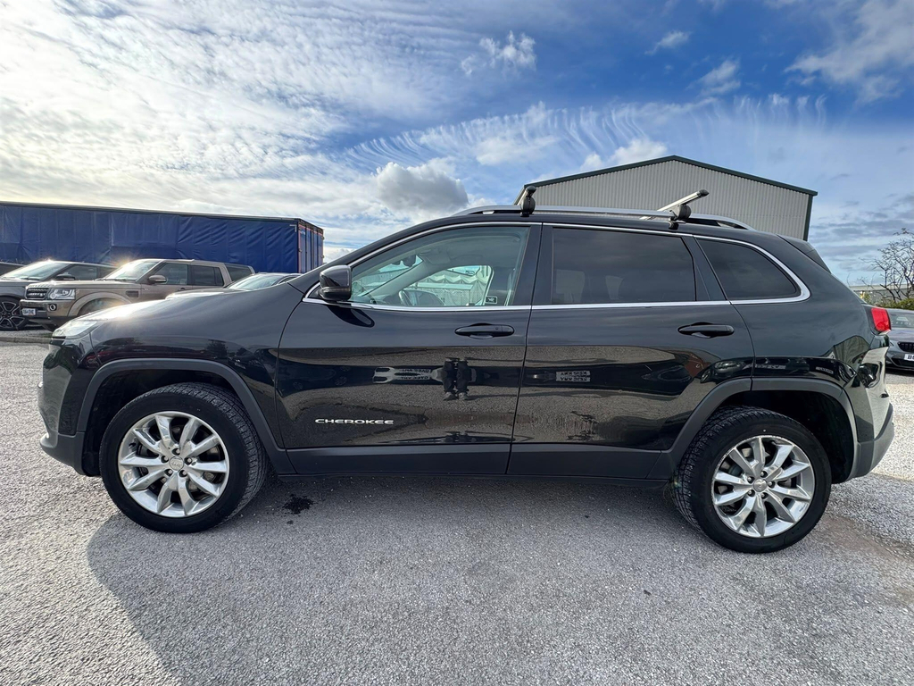Jeep Cherokee Suv Black #5