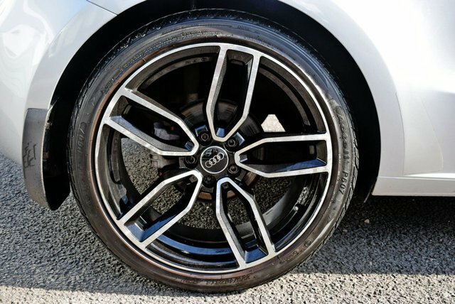 Audi A1 1.6 Tdi Se Euro 5 Ss Black #16