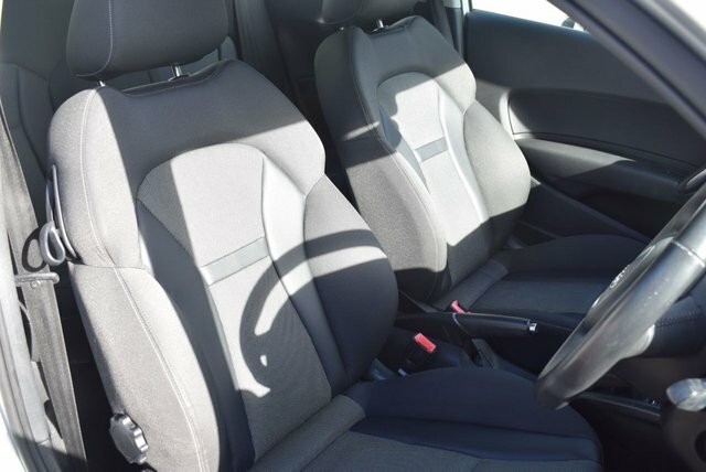 Audi A1 1.6 Tdi Se Euro 5 Ss Black #18