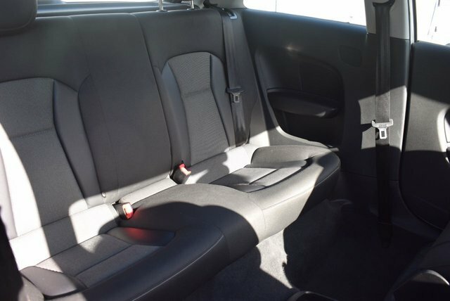 Audi A1 1.6 Tdi Se Euro 5 Ss Black #19