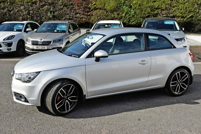 Audi A1 1.6 Tdi Se Euro 5 Ss Black #12