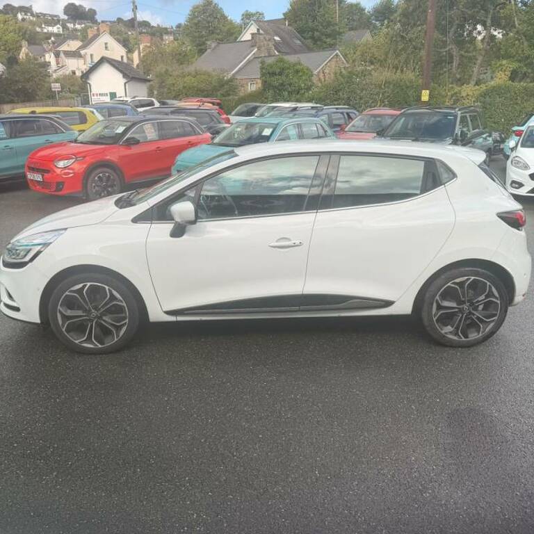 Renault Clio 1.2 Tce Signature Nav - 2017 67 White #3