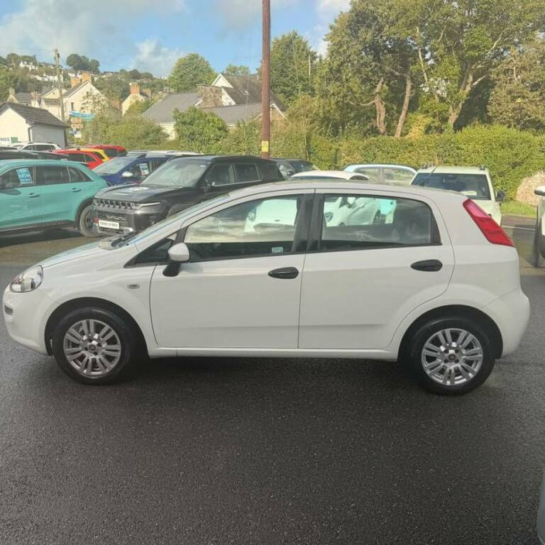 Fiat Punto Punto Easy White #9
