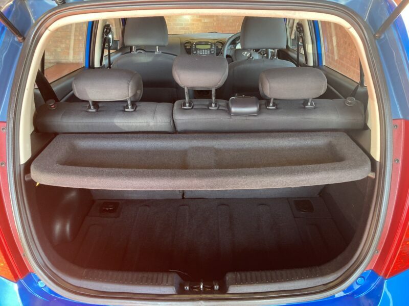 Hyundai I10 Hatchback Blue #3