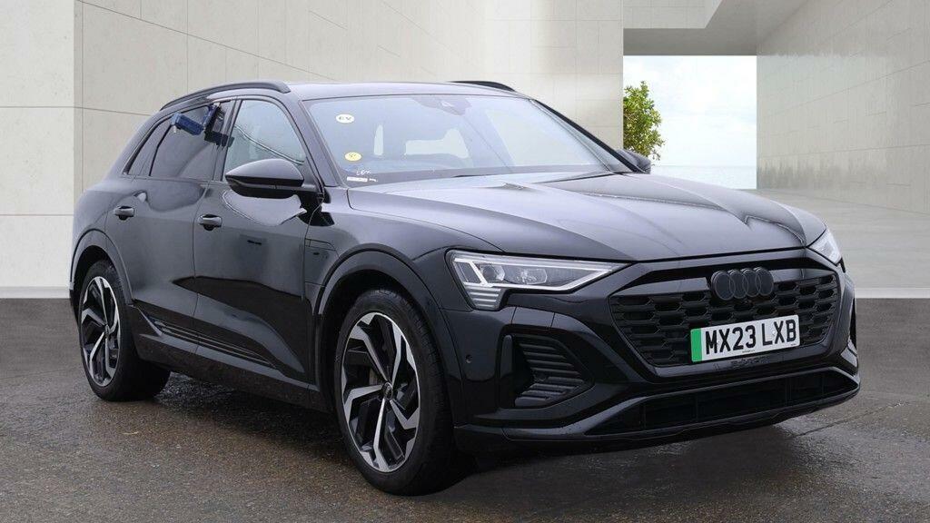 Audi Q8 e tron Black Edition 55 E-tron Quattro 30000 Kw Black