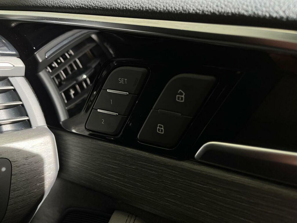 Audi A4 Avant A4 S Line Black Edition 45 Tfsi Quattro S-a Grey #15