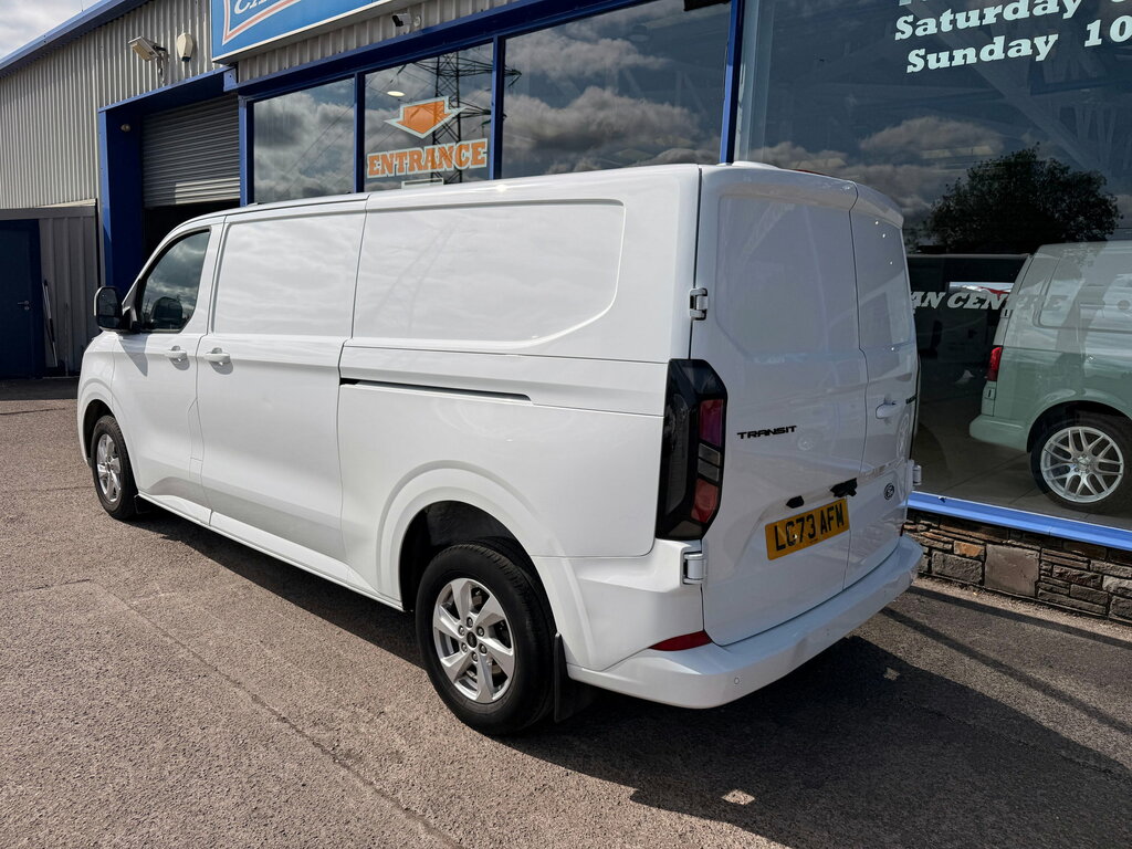 Ford Transit Custom 2.0 300 Ecoblue Limited Panel Van Manua White #4