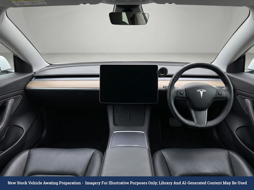 Tesla Model 3 Dual Motor Long Range Saloon 4 White #5