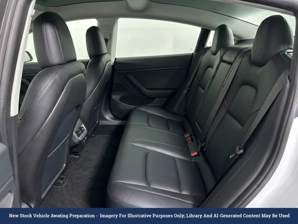 Tesla Model 3 Dual Motor Long Range Saloon 4 White #4