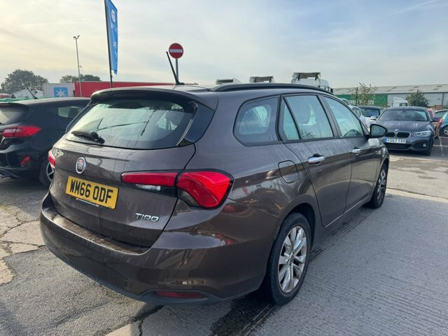 Fiat Tipo Multijetii Easy Plus Estate Brown #4