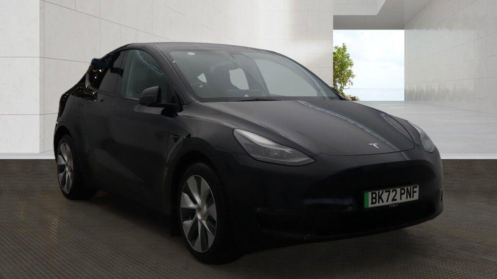 Tesla Model Y Dual Motor Long Range 4Wde