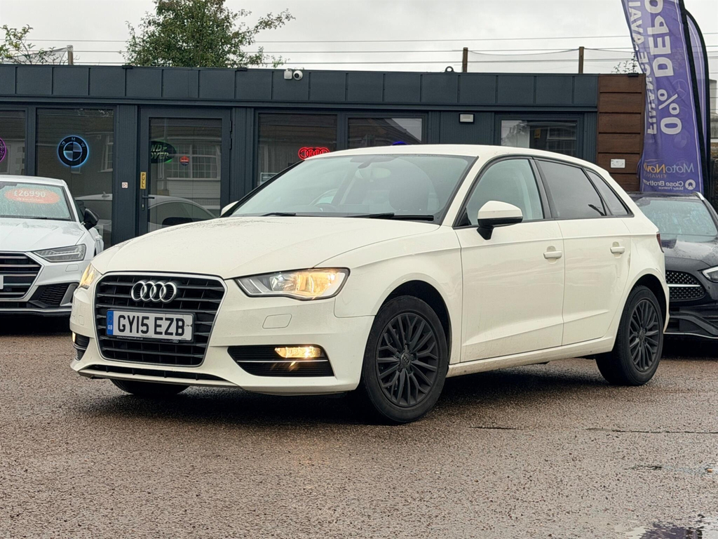 Audi A3 1.6 Tdi Se Technik Sportback Euro 6 Ss White #3