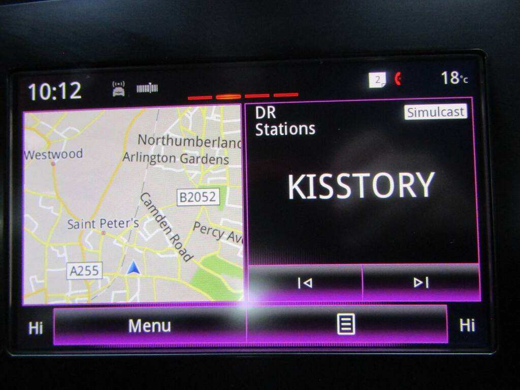 Renault Megane 1.5 Dci Dynamique Nav WJ66DZV White #2
