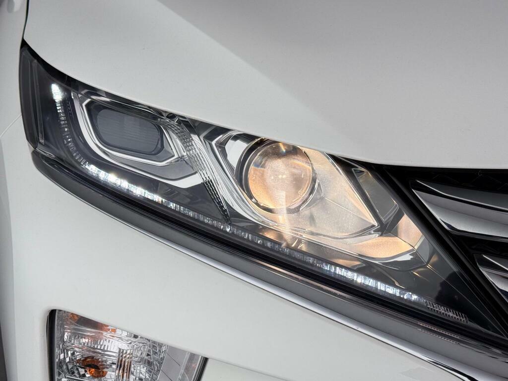 Mitsubishi Eclipse Cross 1.5T Gpf 3 Suv Cvt Euro 6 Ss 163 Ps White #4