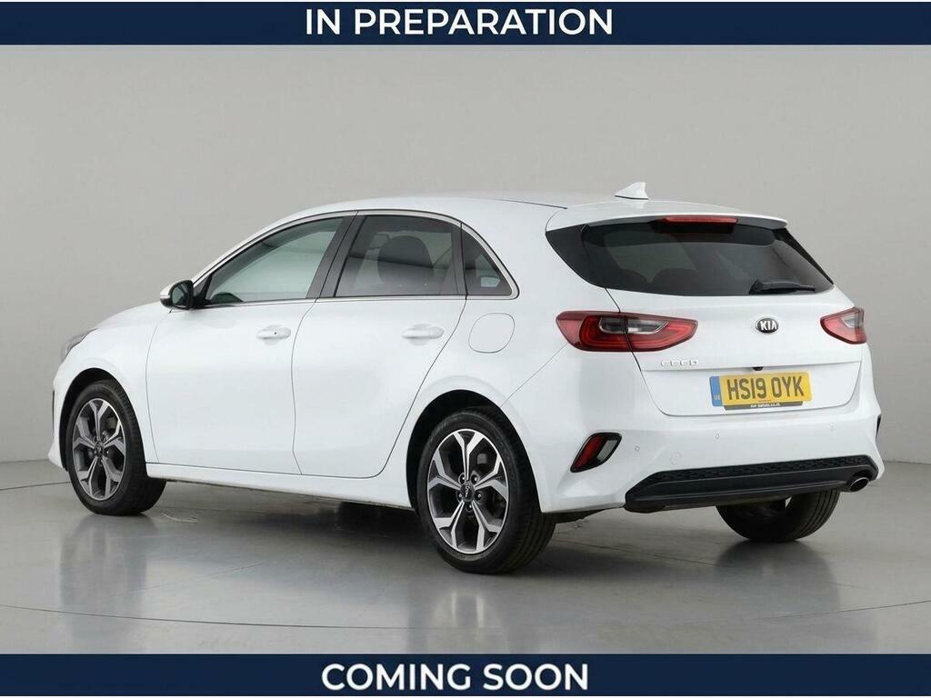 Kia Ceed 1.6 Crdi 3 Hatchback Dct Euro 6 Ss White #4