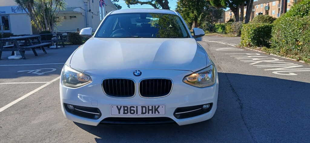 BMW 1 Series 2.0 116D Sport 5-Door White #3