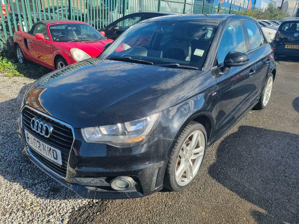 Audi A1 1.4 Tfsi S Line Sportback Euro 5 Ss Black #3