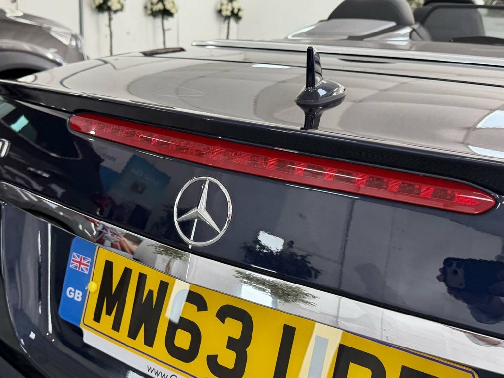 Mercedes-Benz E Class E350 Bluetec Amg Sport 7G-tronic White #13