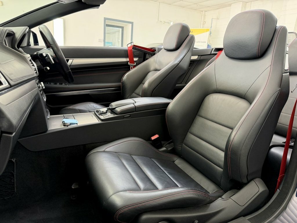 Mercedes-Benz E Class E350 Bluetec Amg Sport 7G-tronic White #21