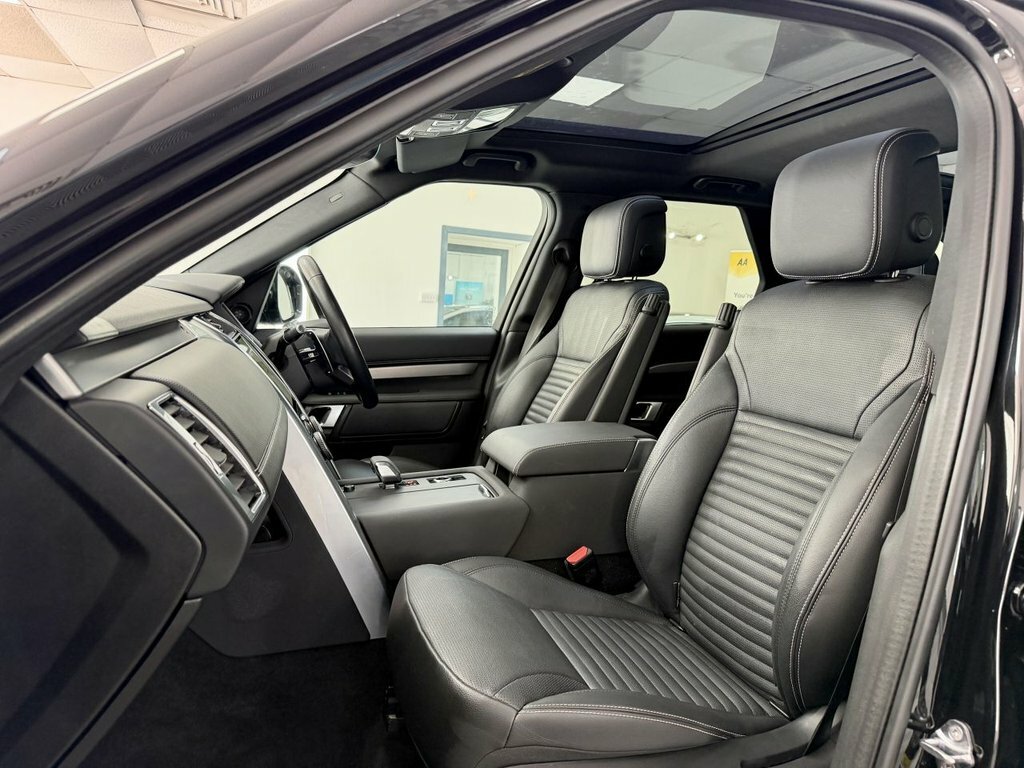 Land Rover Discovery 2021 3.0 D300 Mhev R-dynamic Se Suv Aut Black #3