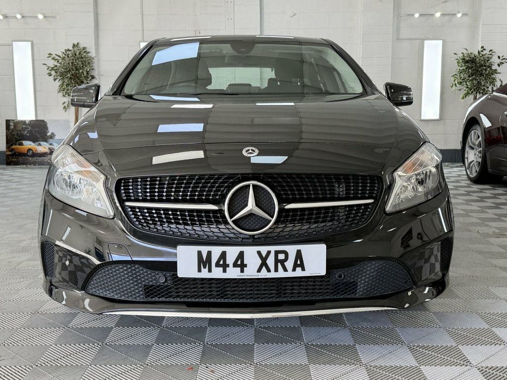 Mercedes-Benz A Class 2017 2.1 A200d Se Executive Hatchback Black #5