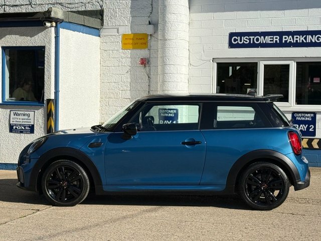 Mini Hatch Cooper Sport Hatchback Blue #3