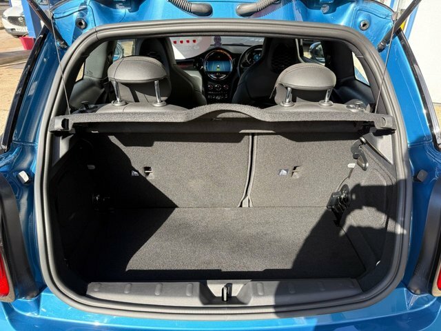 Mini Hatch Cooper Sport Hatchback Blue #6
