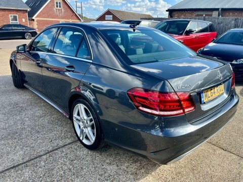 Mercedes-Benz E Class E350 Bluetec Amg Sport 7G-tronic Black #11