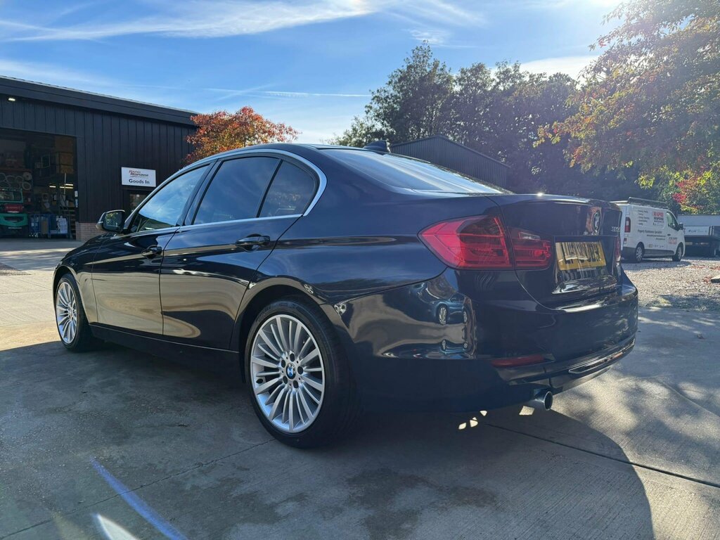 BMW 3 Series 2.0 320D Luxury Euro 5 Ss Blue #3