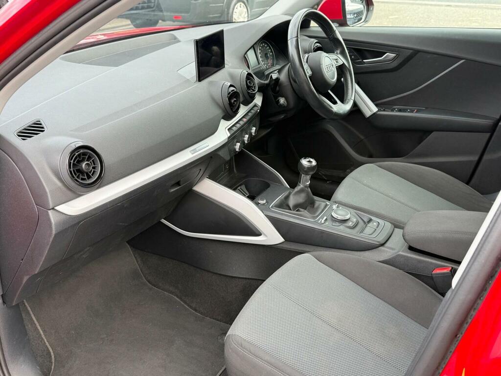 Audi Q2 1.6 Tdi Se Euro 6 Ss Red #6