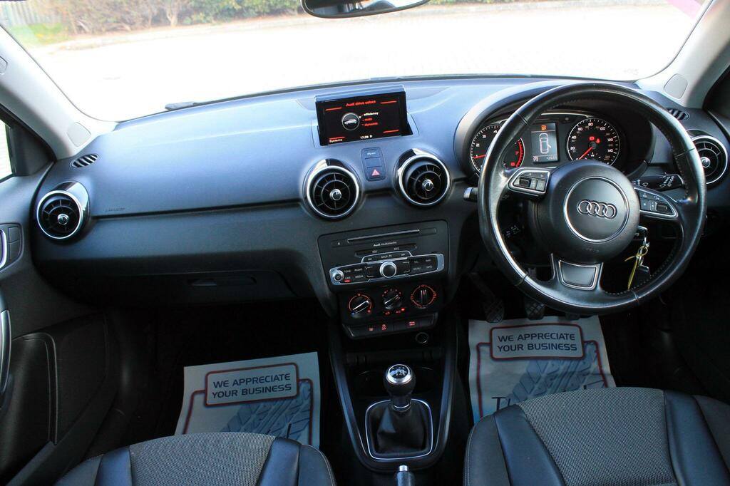 Audi A1 Sport Black #2