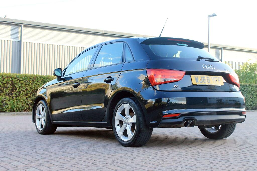 Audi A1 Sport Black #5