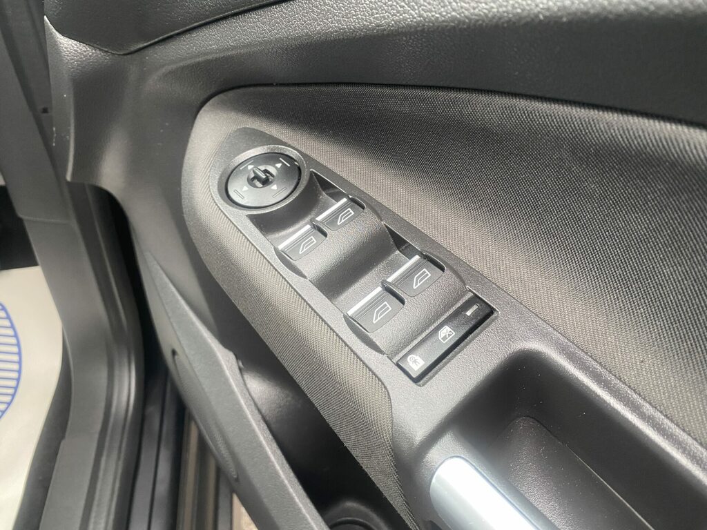 Ford Grand C-Max Grand Zetec Tdci White #12