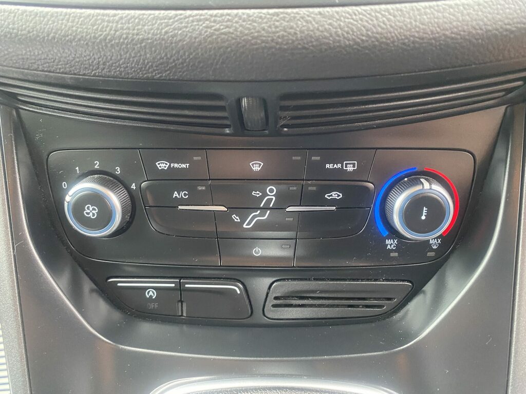 Ford Grand C-Max Grand Zetec Tdci White #19