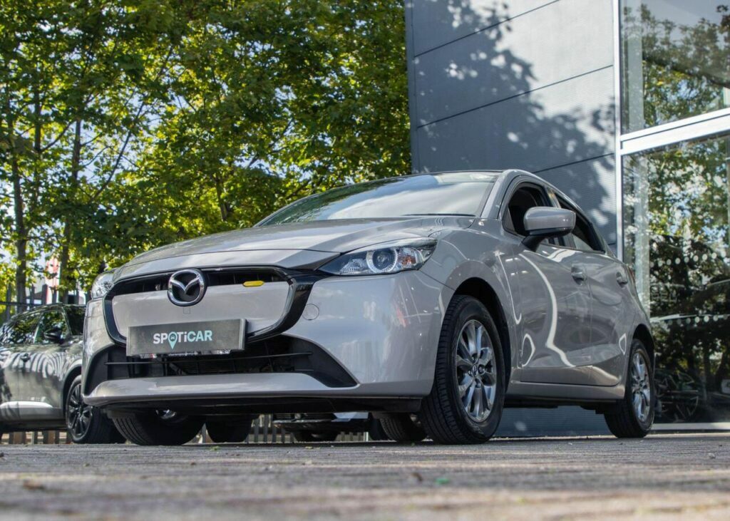 Mazda 2 1.5 E-skyactiv G Mhev Centre-line Euro 6 S S Silver #6