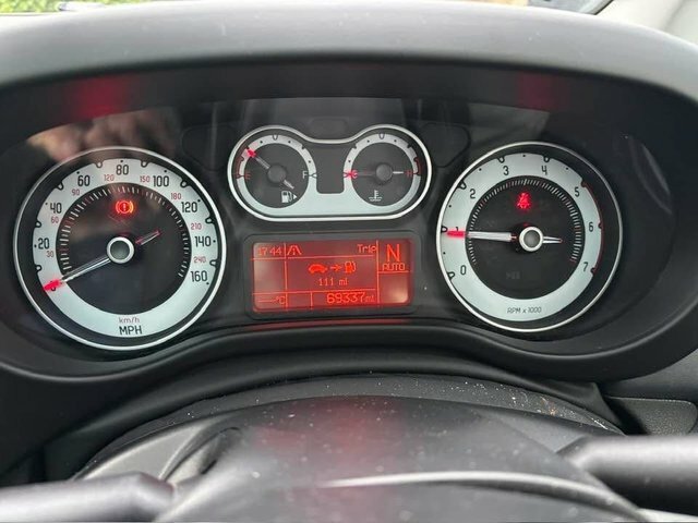Fiat 500L 1.3 Multijet Lounge Mpv Dualogic Euro 5 White #2