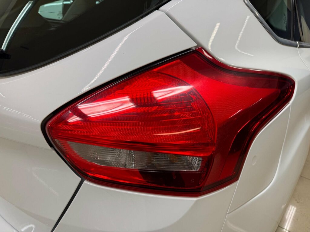 Ford Focus Titanium X Tdci Red #11