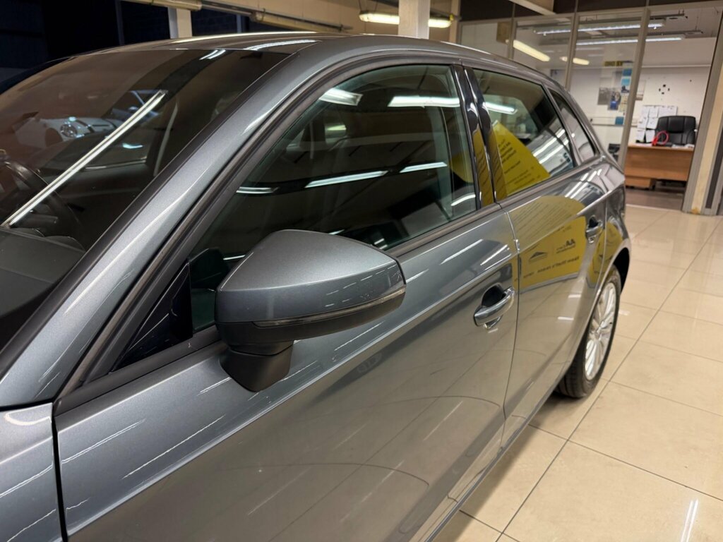Audi A3 S Line 1.4 Tfsi Cylinder On Demand 150 Ps 6-Speed Black #15