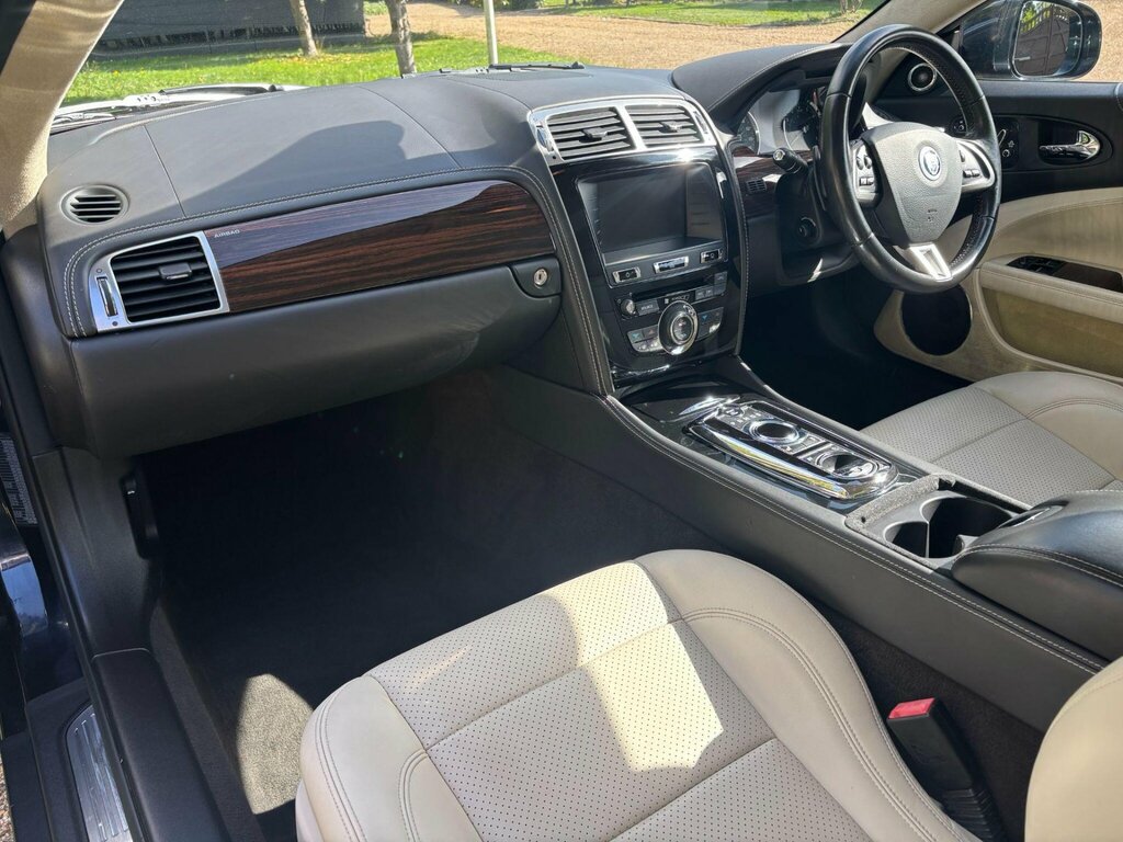 Jaguar XK 5.0 V8 Artisan Special Edition Black #14