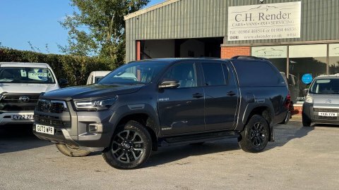 Toyota HILUX 2.8 Hi-luxury Invincible Grey #4