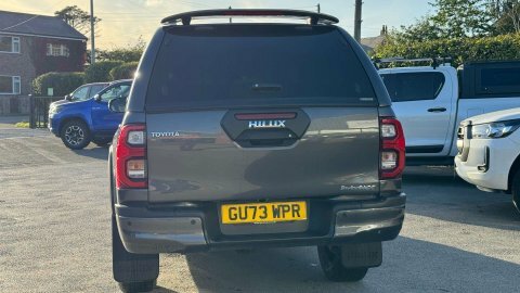 Toyota HILUX 2.8 Hi-luxury Invincible Grey #3