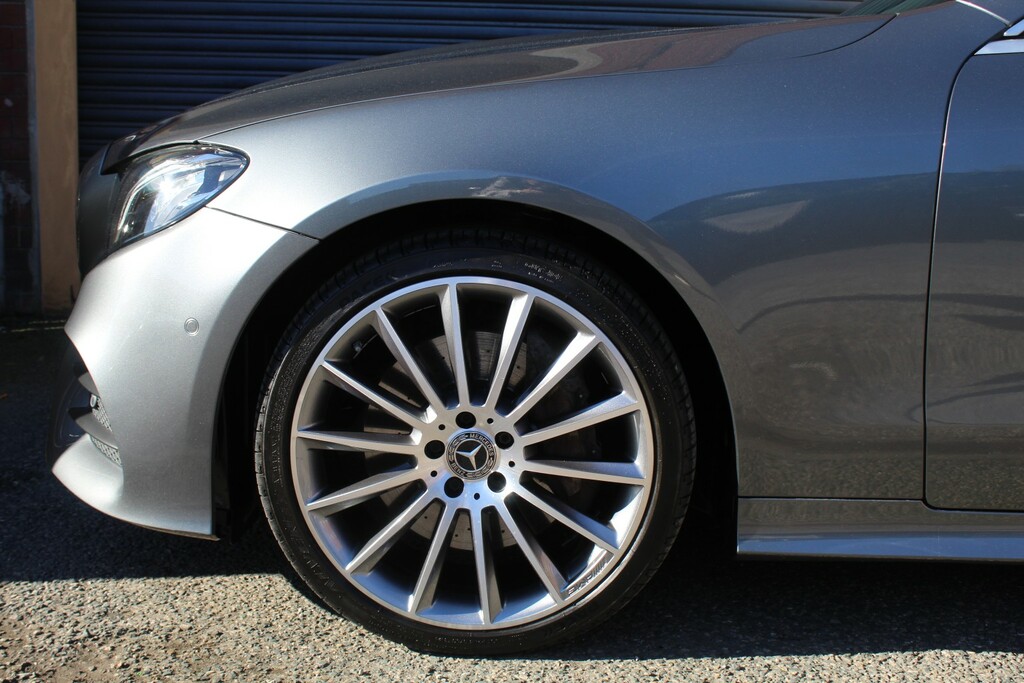 Mercedes-Benz E Class 3.0 E350d V6 Amg Line 201818 #4