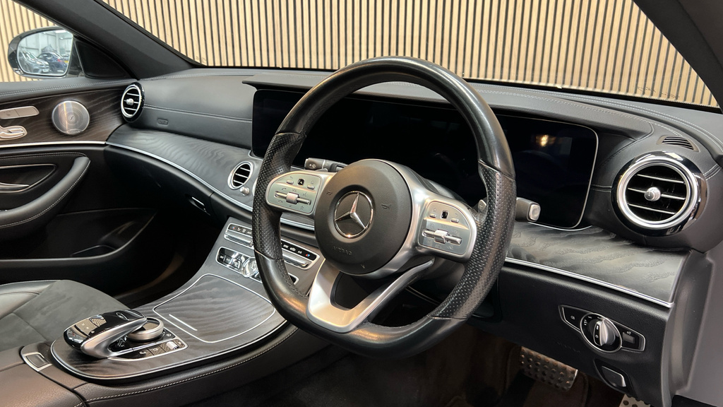 Mercedes-Benz E Class E300de 2.0 13.5Kwh 306 Bhp Amg Line Premium Vq Blue #9